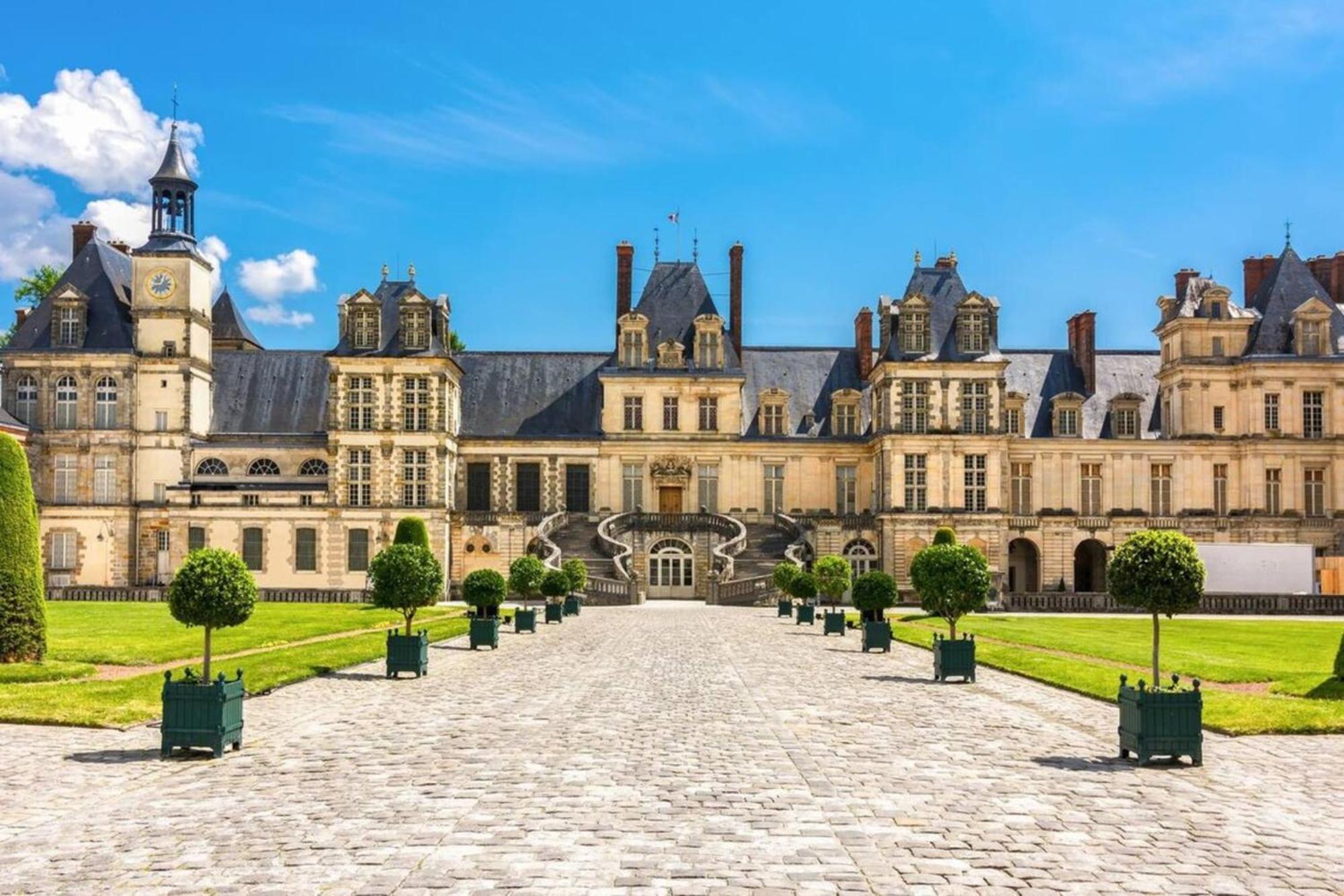 Vue Chateau Fontainebleau - Chez Lydia Bagian luar foto